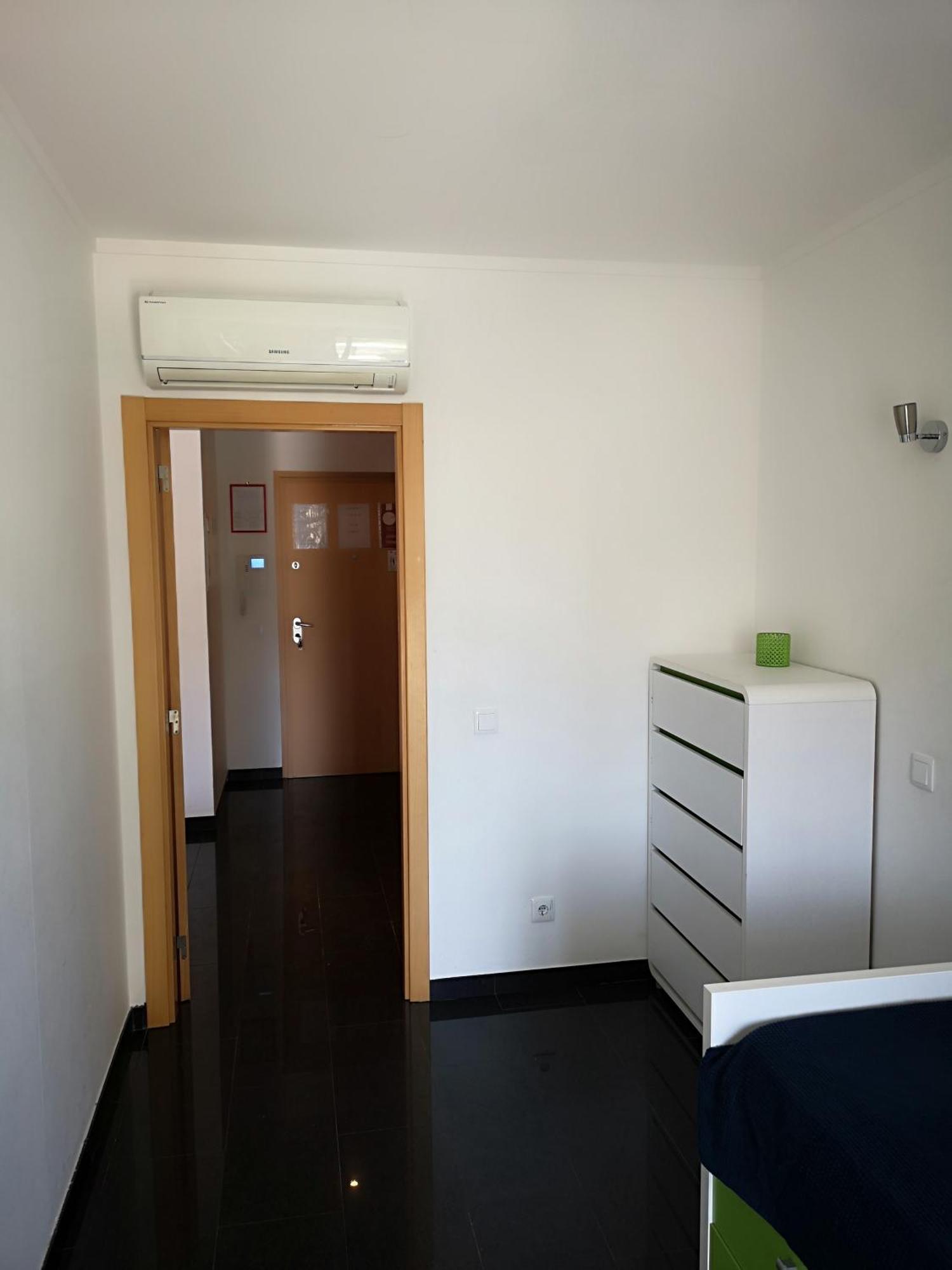 פורטימאו Rocha T Apartments מראה חיצוני תמונה