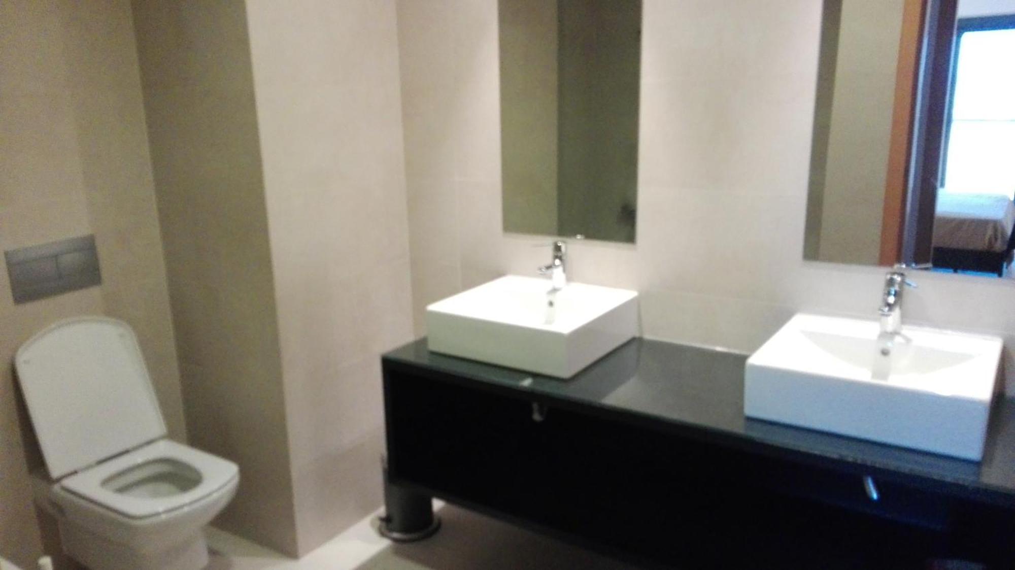 פורטימאו Rocha T Apartments מראה חיצוני תמונה